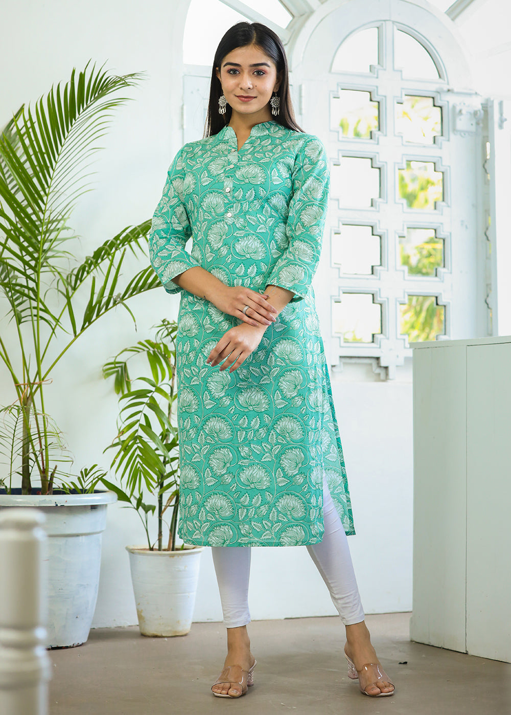Kaajh Woman's Pastel Green Floral Print Cotton Casual Kurta - Distacart
