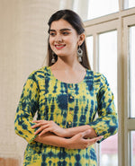 Thumbnail for Kaajh Women's Green Shibori Tie Dye Cotton Casual Kurta - Distacart