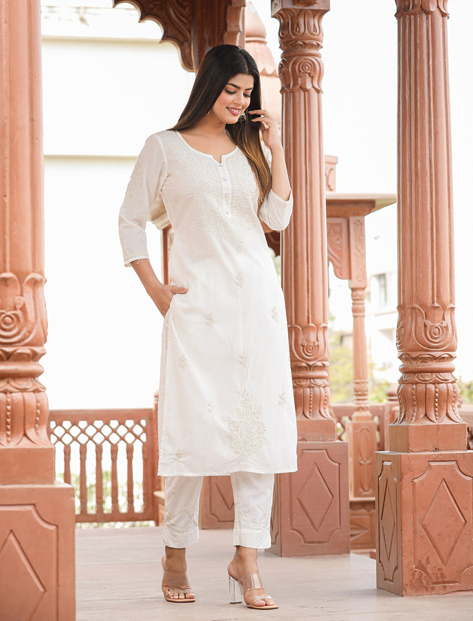 SanviCollections Women Cotton Anarkali Hand Embroidered(Lucknow Chikankari)  Anarkali Kurta Kurti (White) (38) : Amazon.in: Fashion