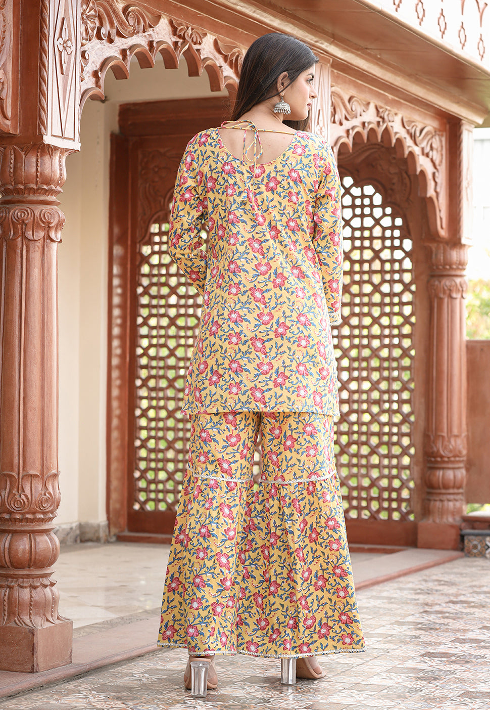 Kaajh Women's Yellow Floral Printed Kurta With Sharara - Distacart