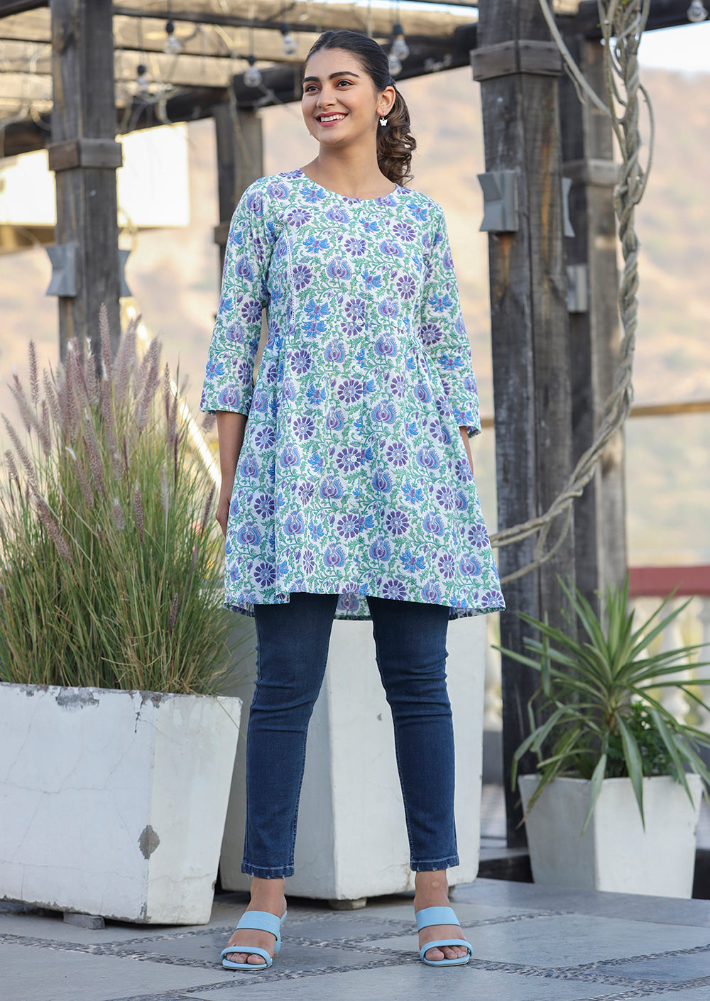 Kaajh White-Blue Floral Print Cotton Shirt Style Tunic - Distacart