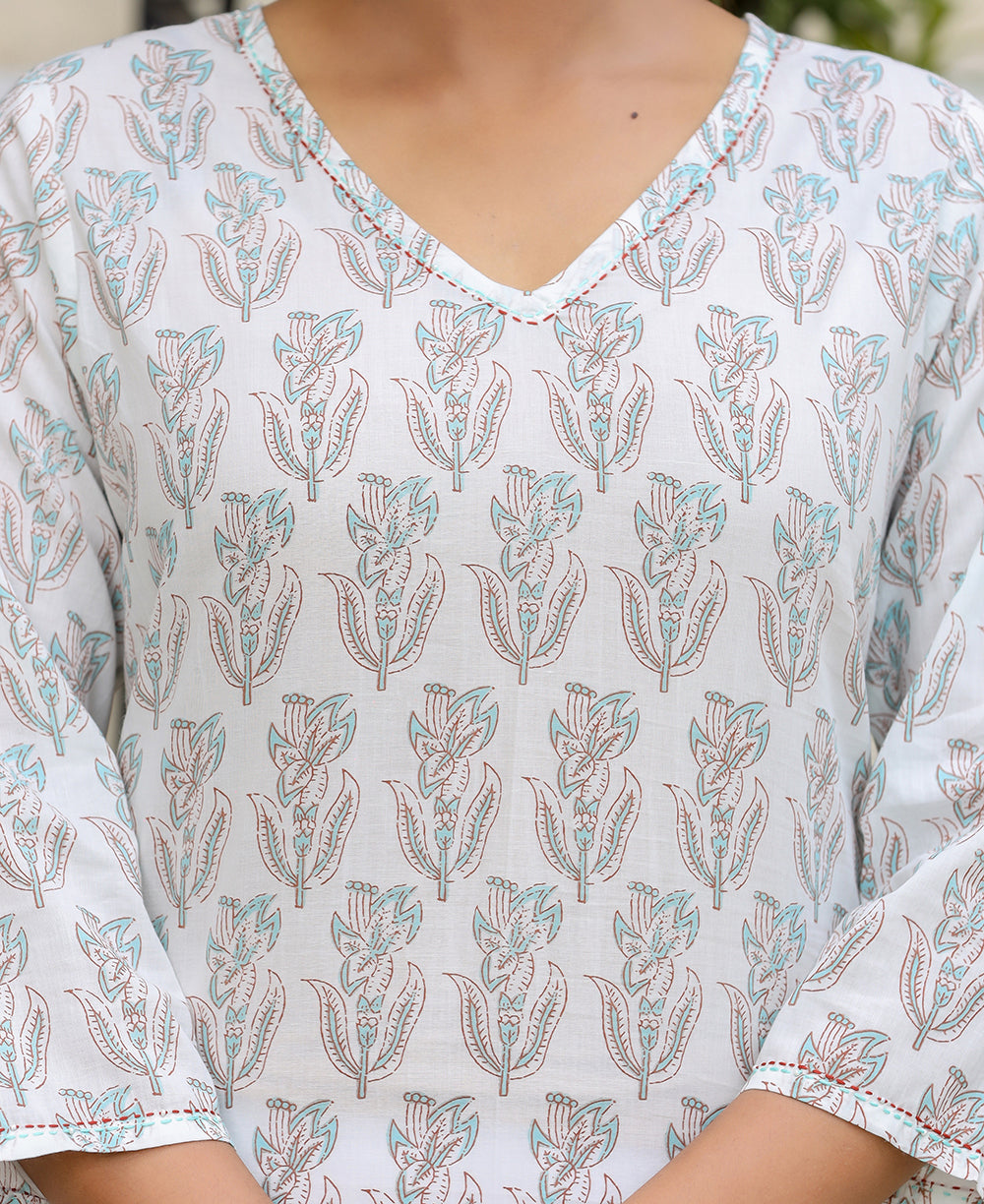 Kaajh Women's White Floral Print Cotton Casual Kurta - Distacart