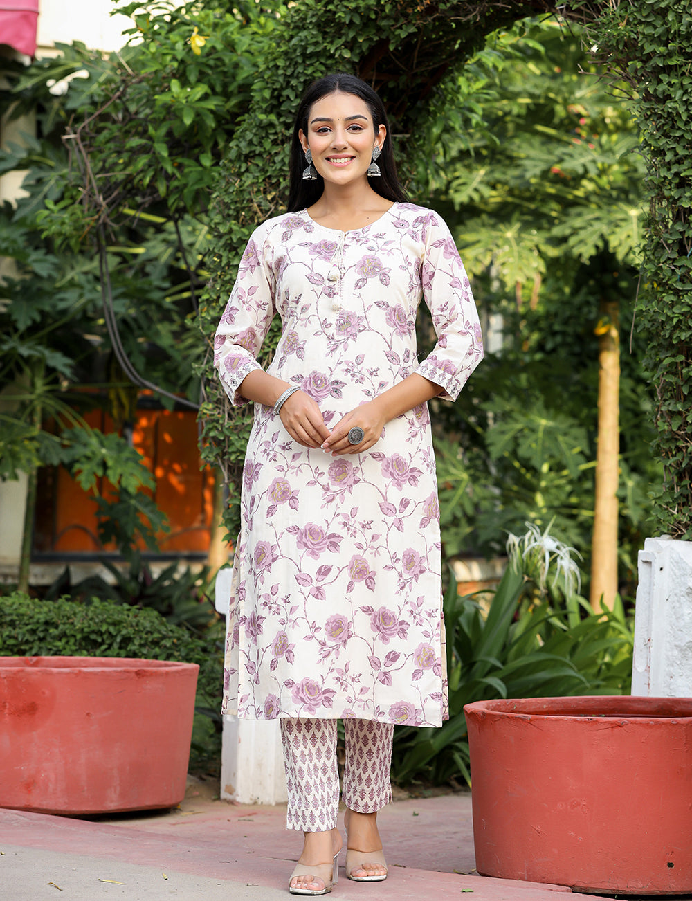 Kaajh Women's Light Purple Floral Print Cotton Kurta Pant Set With Dupatta - Distacart