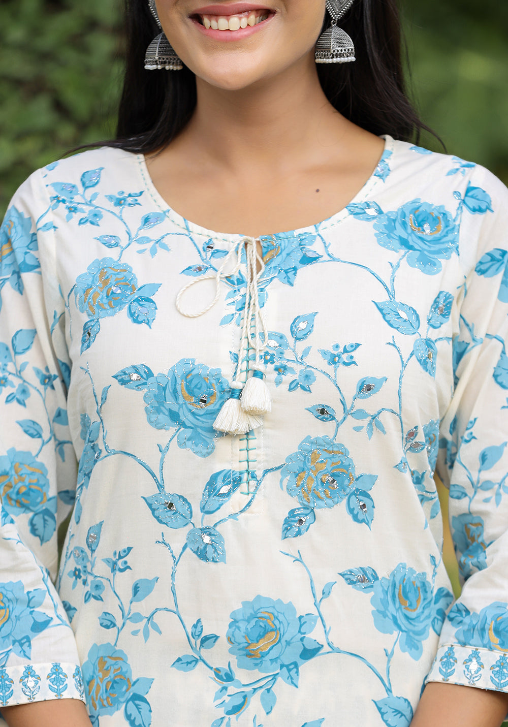 Kaajh Women's Sky Blue Floral Print Cotton Kurta Pant Set With Dupatta - Distacart