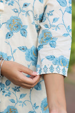Thumbnail for Kaajh Women's Sky Blue Floral Print Cotton Kurta Pant Set With Dupatta - Distacart