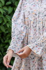 Thumbnail for Kaajh Women's White Printed Cotton Top - Distacart