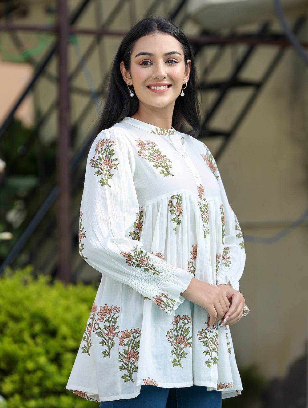 Kaajh Women's White Floral Printed Cotton Top - Distacart