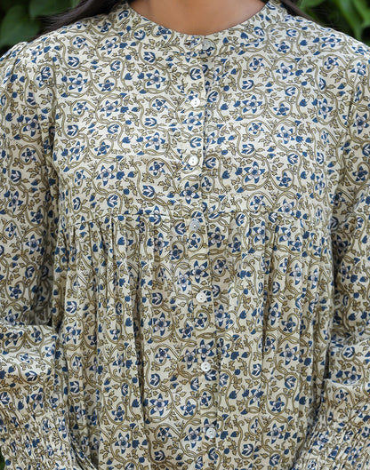 Kaajh Women's Green Printed Cotton Top - Distacart