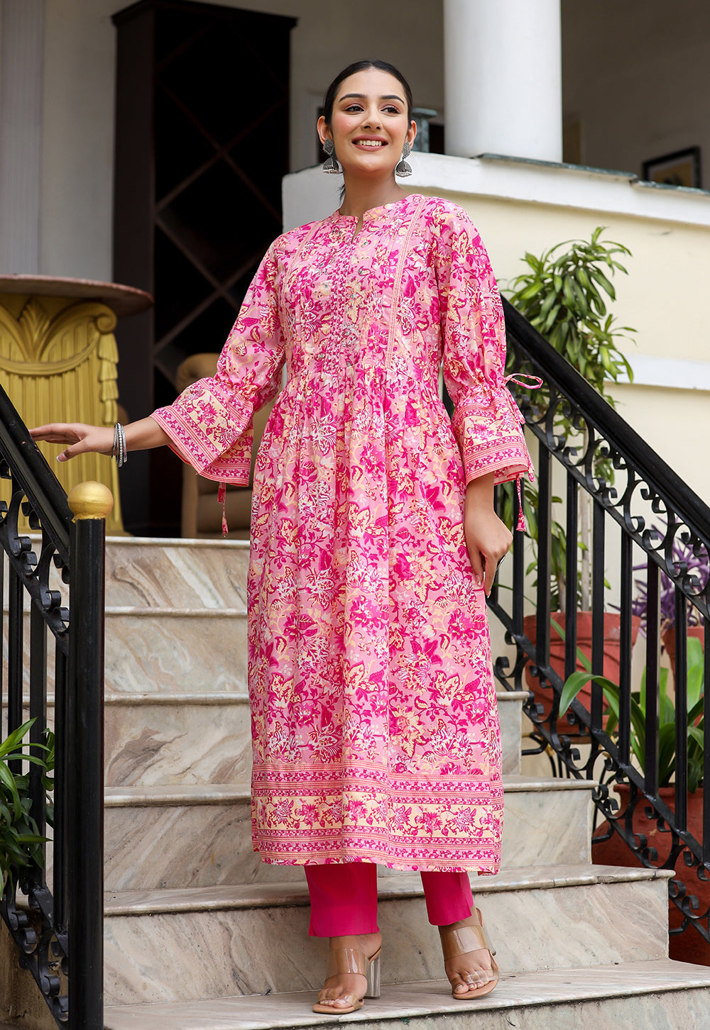 Kaajh Women's Pink Floral Print Cotton Kurta Set - Distacart