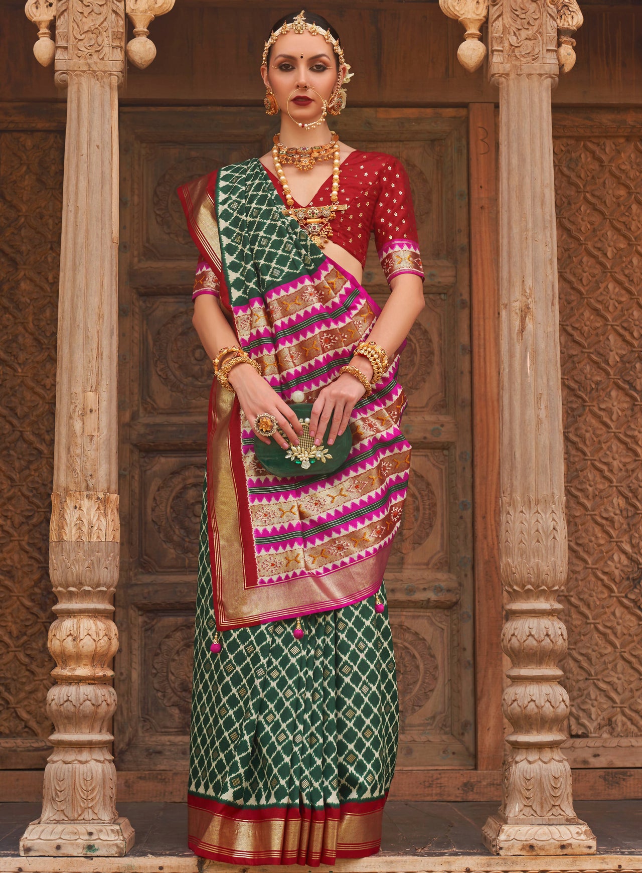 Green Silk Geometric Printed Saree With Unstitched Blouse Piece - Aanchal - Distacart