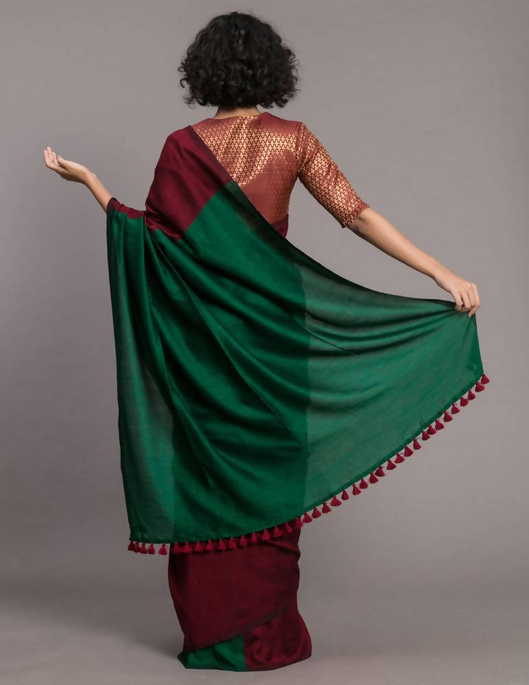 Suta Maroon Green Colourblocked Cotton Blend Saree - Distacart