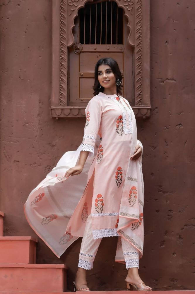 Yufta Peach Printed Dupatta Set