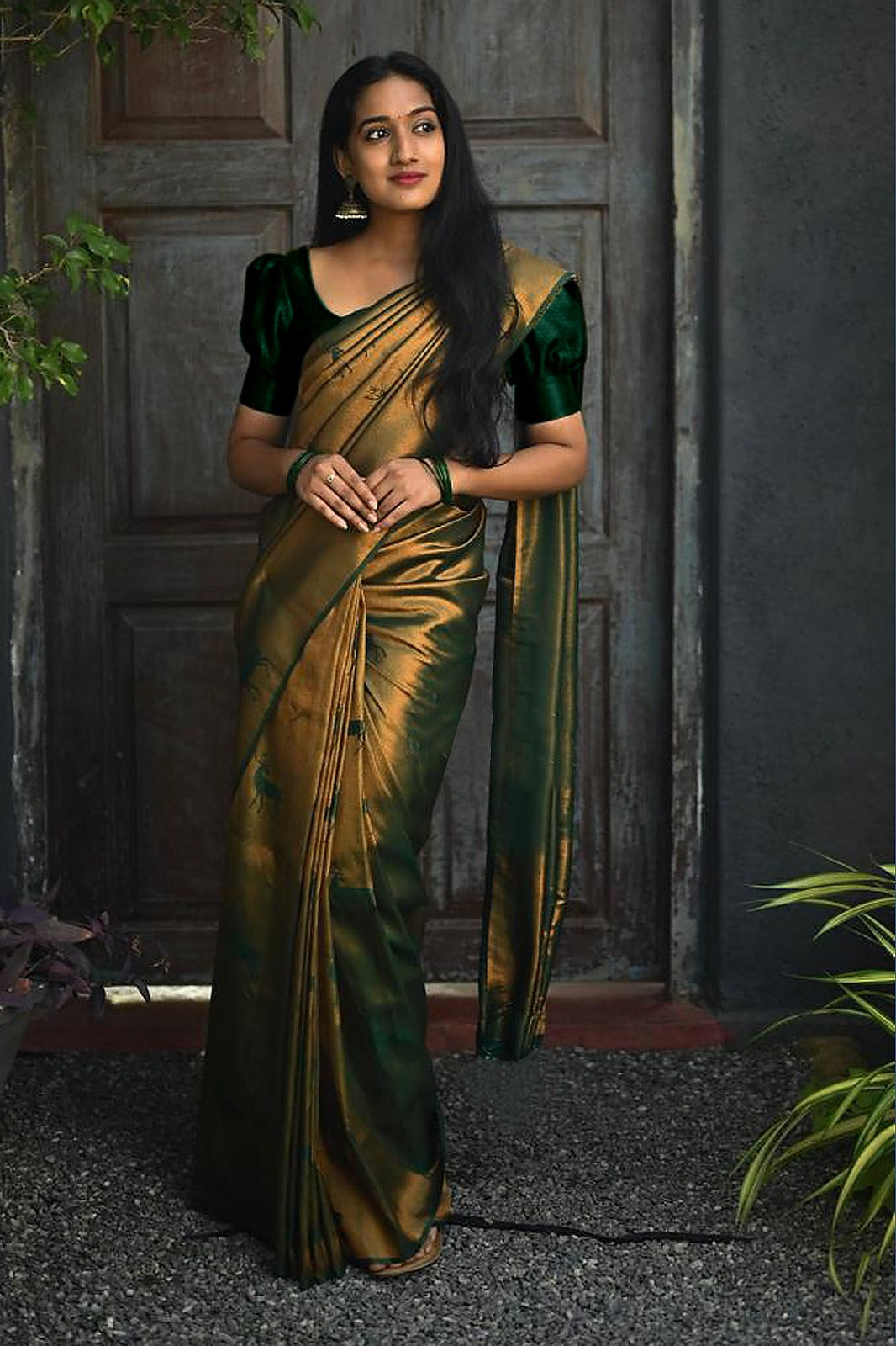 Vamika Weaving Banarasi Jacquard Green Kanjivaram Saree - Distacart