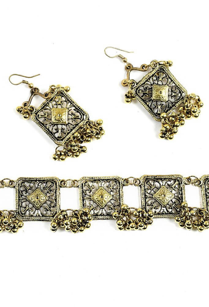 Tehzeeb Creations Golden Colour Oxidised Necklace Set With Ghunghru Design