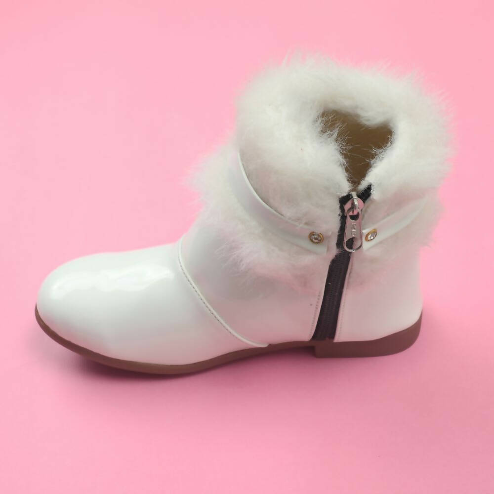 Tiny Bugs Girls Faux Fur Detail Winter Boots - White - Distacart