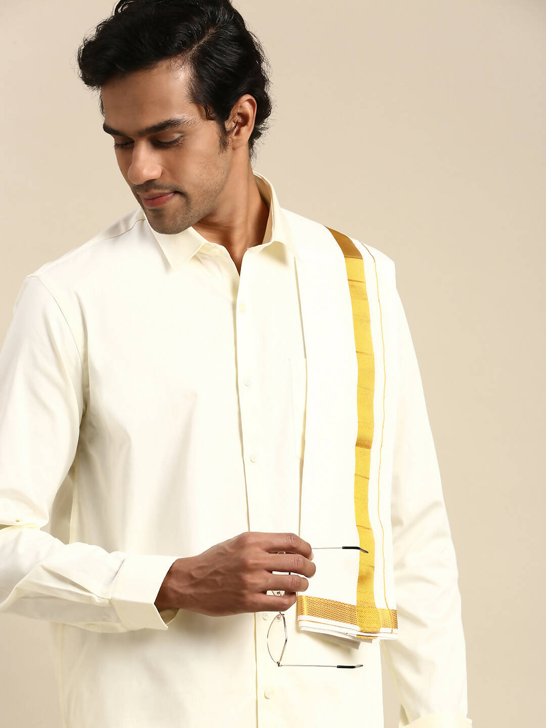 Ramraj Cotton Mens Wedding Cream Regular Dhoti, Shirt & Towel Set Subhakalyan 1/2