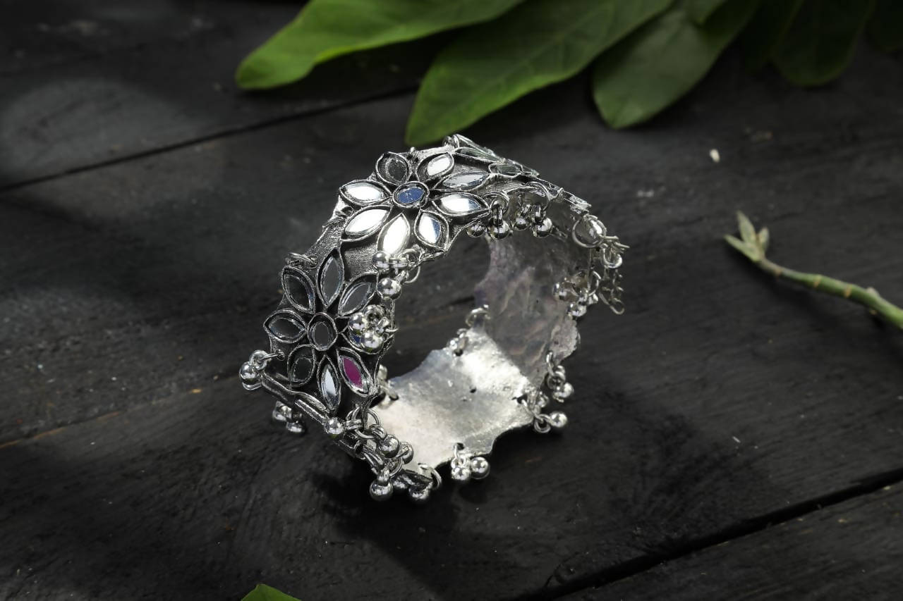 Mominos Fashion Silver Plated Oxidised Bracelet with Mirror design - Distacart