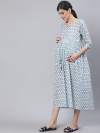 Thumbnail for NOZ2TOZ Women Off White & Blue Floral Printed Maternity Dress With Three Quarter Sleeves - Distacart