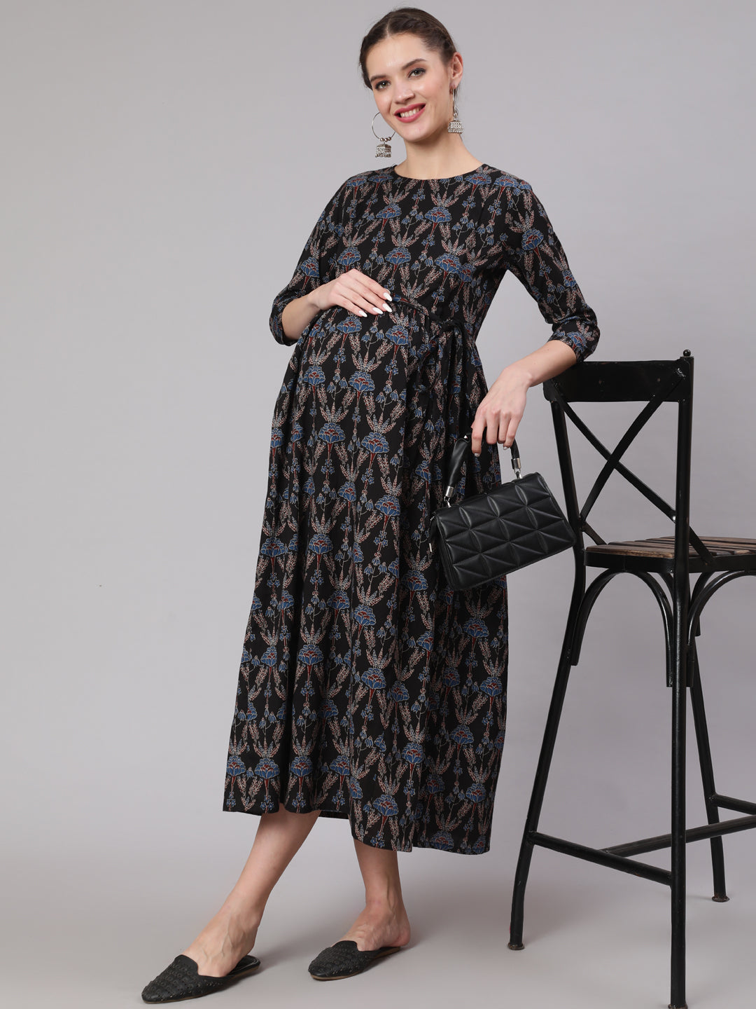 NOZ2TOZ Women Black Floral Printed Flared Maternity Dress - Distacart