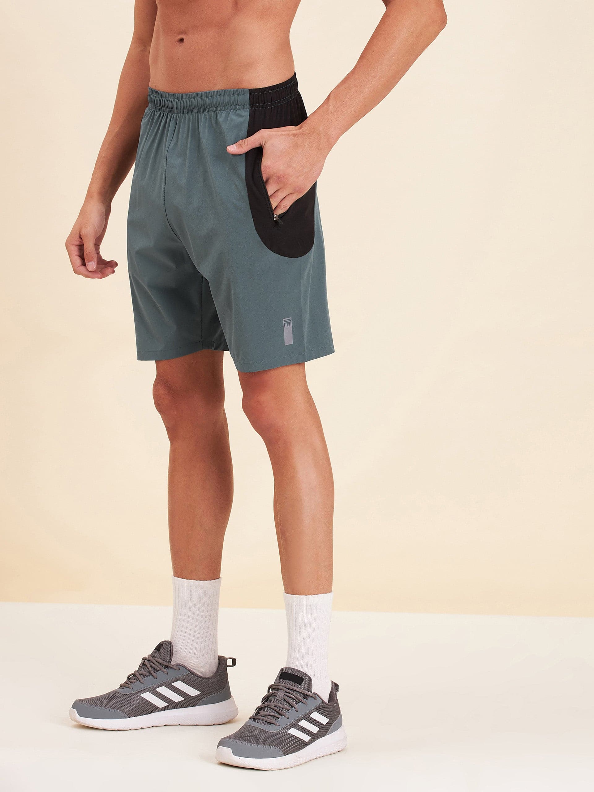 Ter ere van Ongeëvenaard oosten Buy Lyush - Mascln Men's Teal Blue & Black Dry Fit Shorts Online at Best  Price | Distacart