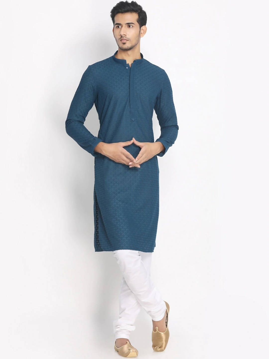 Manyavar Men Blue & White Chikankari Embroidered Kurta with Pyjamas - Distacart