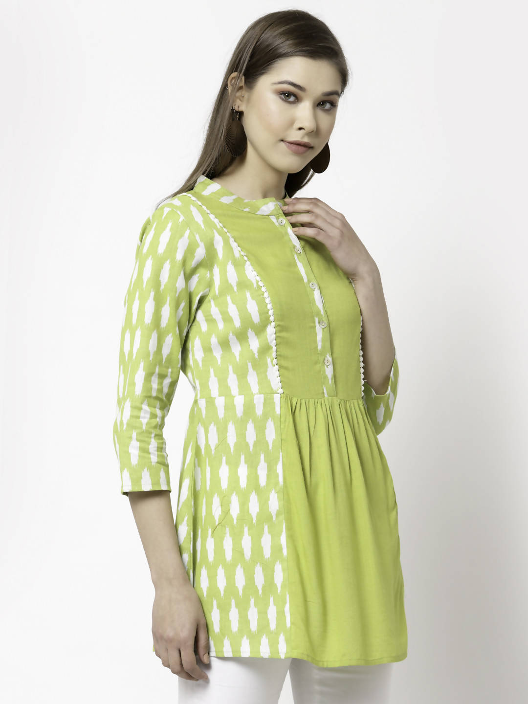 Myshka Women Green Pure Cotton Printed 3/4 Sleeve Round Casual Tunic