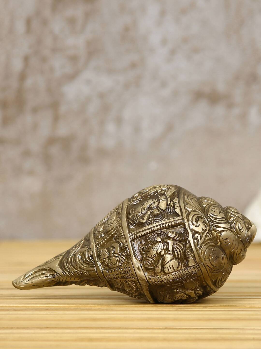 eCraftIndia Gold-Toned Handcrafted Auspicious Lord Ganesha Shankh Showpiece - Distacart