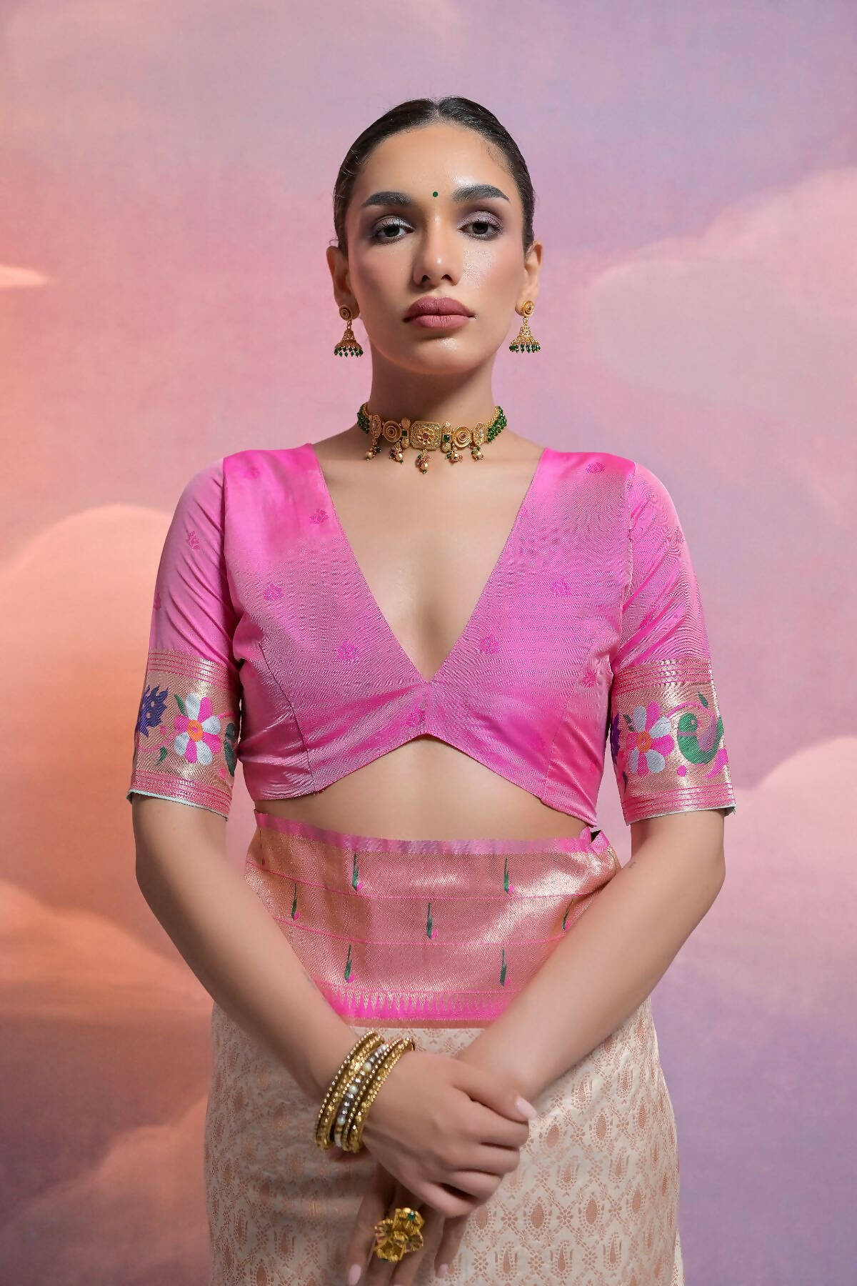 Vishnu Weaves Women's White Paithani Silk Zari Woven Saree with Blouse - Distacart