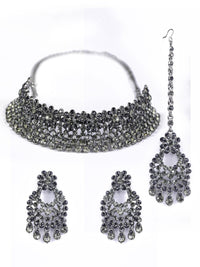 Thumbnail for Priyaasi Women Black Green Kundan Gold Plated Choker Set with MaangTikka - Distacart