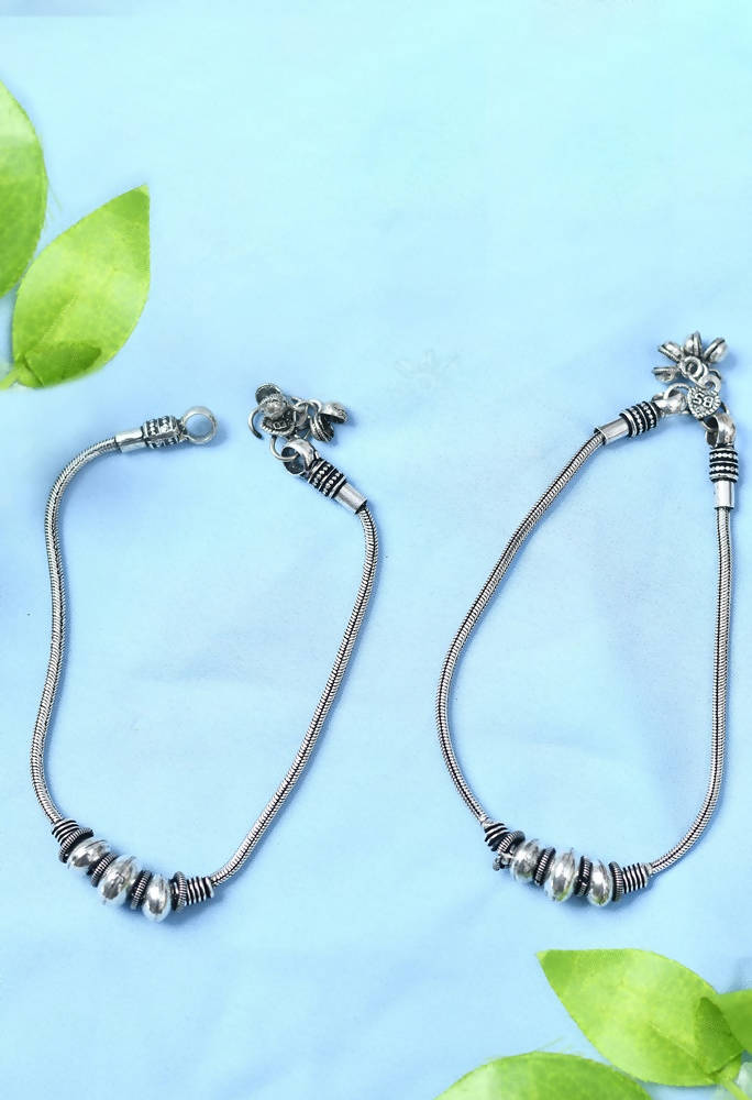 Mominos Fashion Kamal Johar Oxidised Party Wear Silver Anklets
