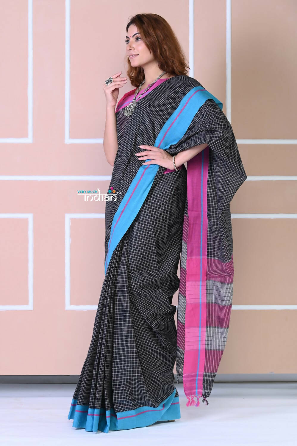 Very Much Indian Traditional Patteda Anchu Ilkal Handloom Saree-Black With Solid Pink And Blue Border - Distacart