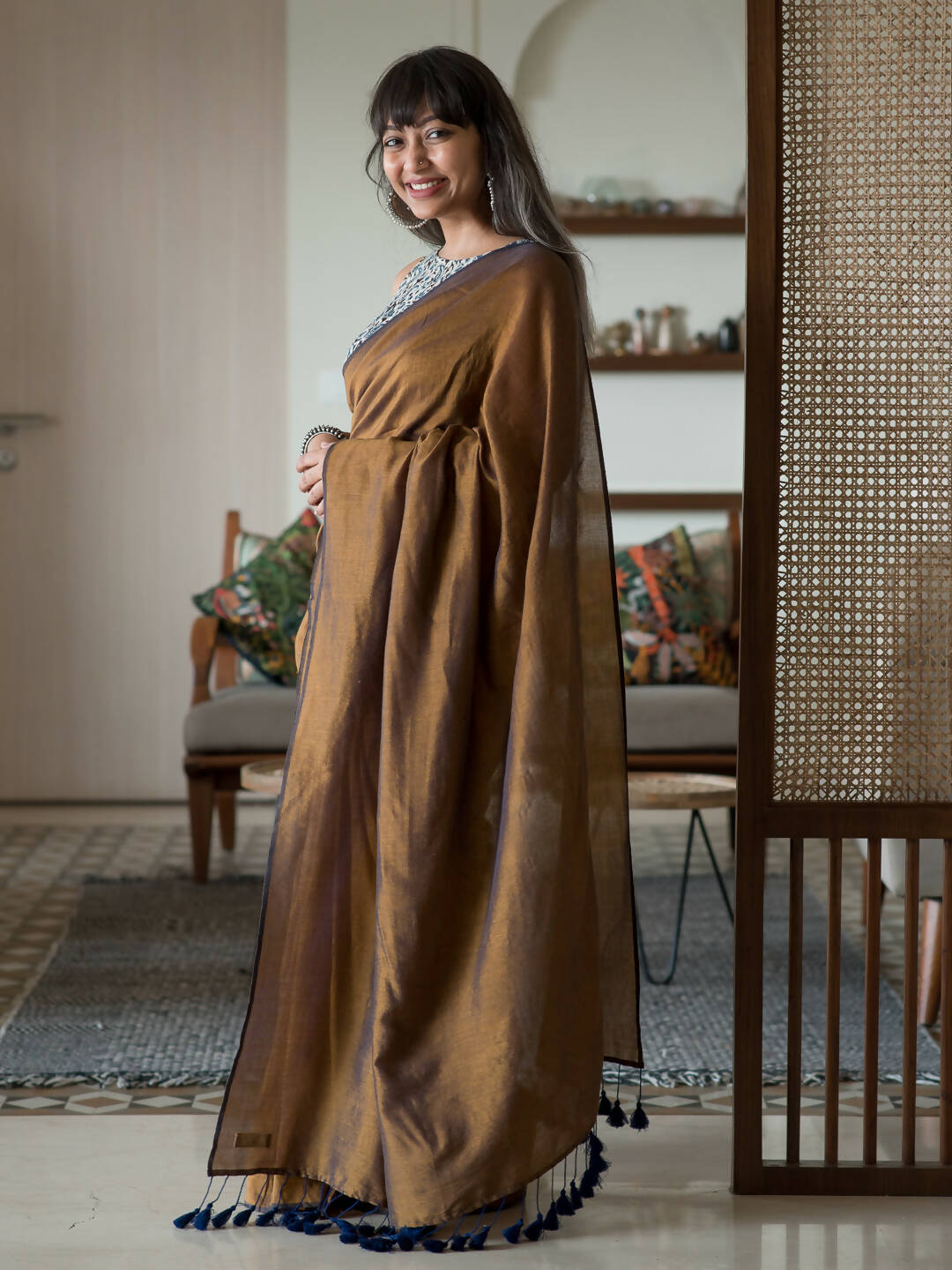 Suta Brown Solid Cotton Blend Saree - Distacart