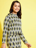 Thumbnail for Lyush Green & Black Geometric Full Sleeve Crop Top For Girls - Distacart