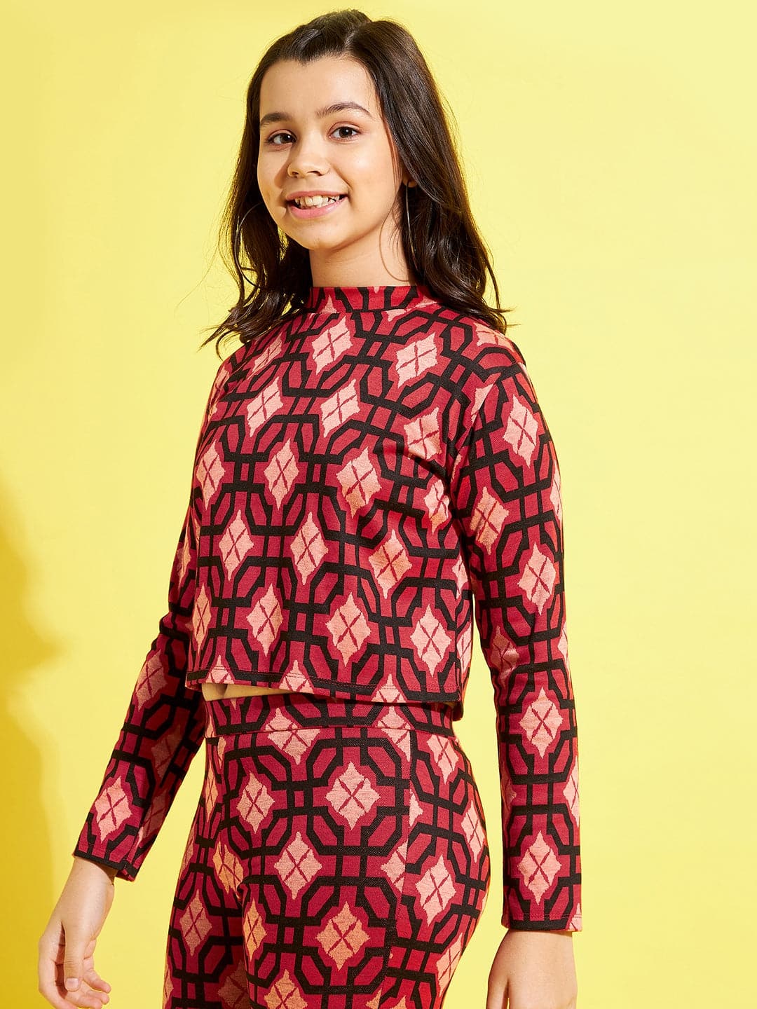 Lyush Red & Black Geometric Full Sleeve Crop Top For Girls - Distacart