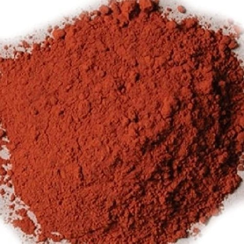 Natural and Organic Geru Mitti