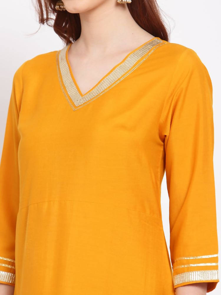 Myshka Women's Yellow Printed Silk Blend 3/4 Sleeve V Neck Casual Kurta Dupatta Set