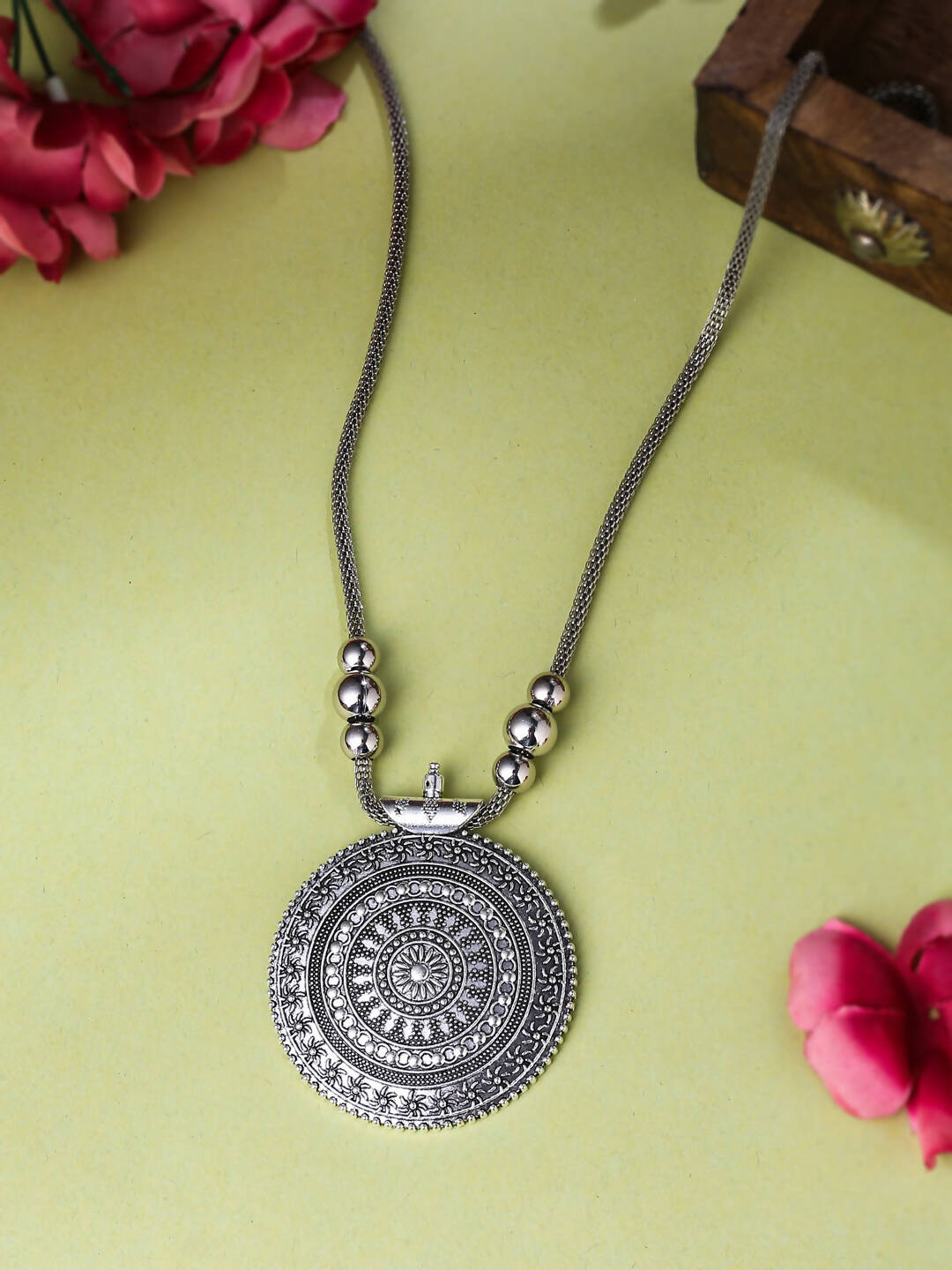 NVR Women's Elegant Silver Oxidised Brass Necklace - Distacart