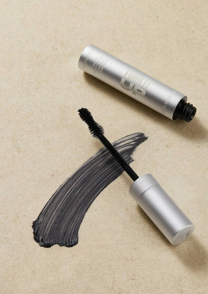 The Body Shop Turn It Up Mascara- 01 Black - Distacart