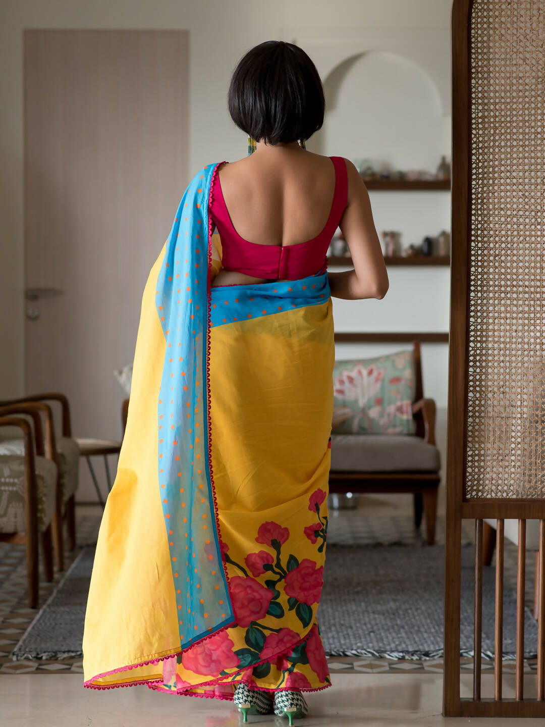 Suta Yellow Floral Pure Cotton Saree - Distacart