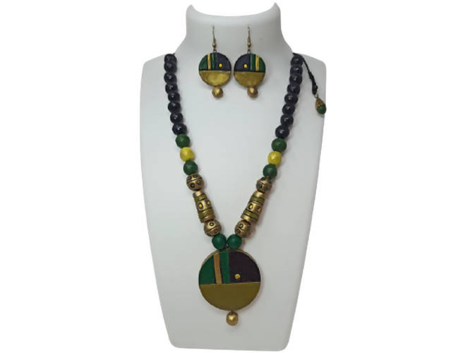 Terracotta Round Pendant Boho Style Medium Necklace Set With Hangings