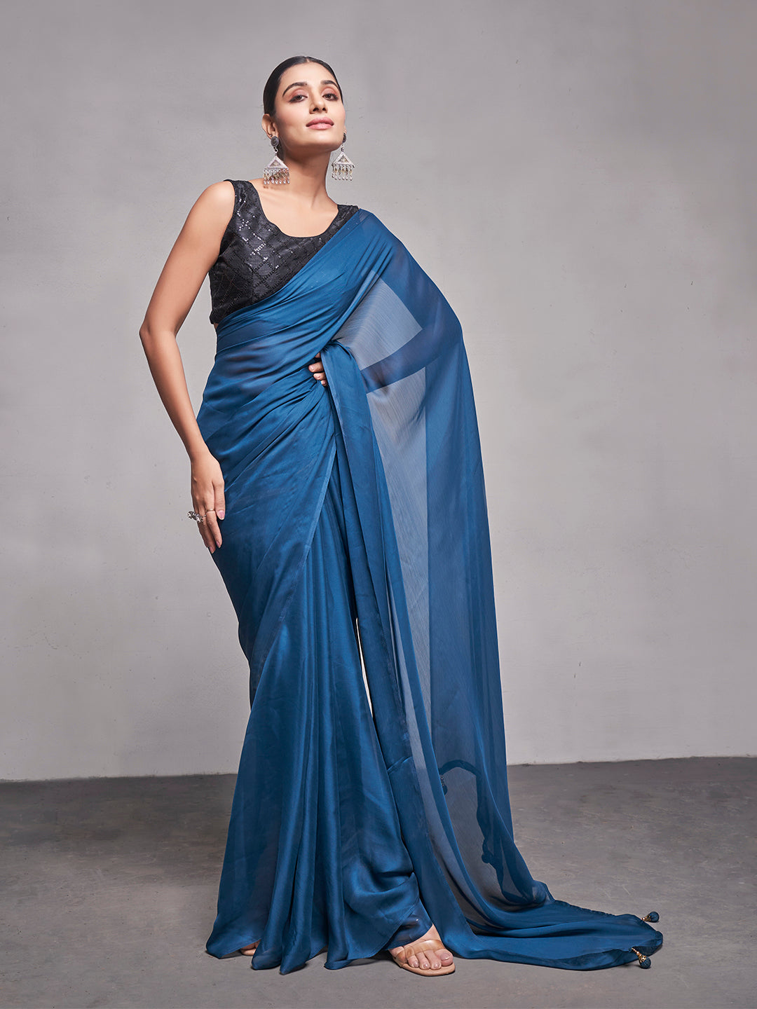 Online shopping plain saree with designer blouse outlet