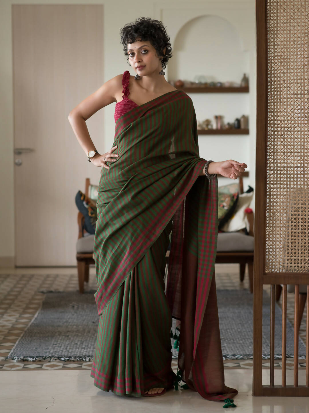 Suta Maroon Woven Design Pure Cotton Saree - Distacart