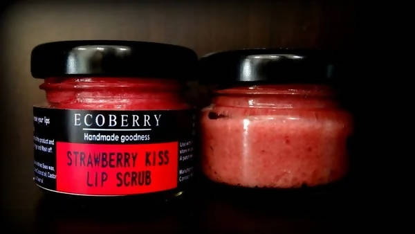 Ecoberry Strawberry Kiss Lip Scrub