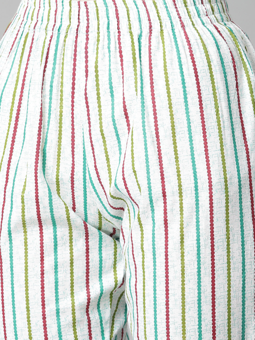 NOZ2TOZ Women's Green Cotton Print straight Kurta with Pant - Distacart