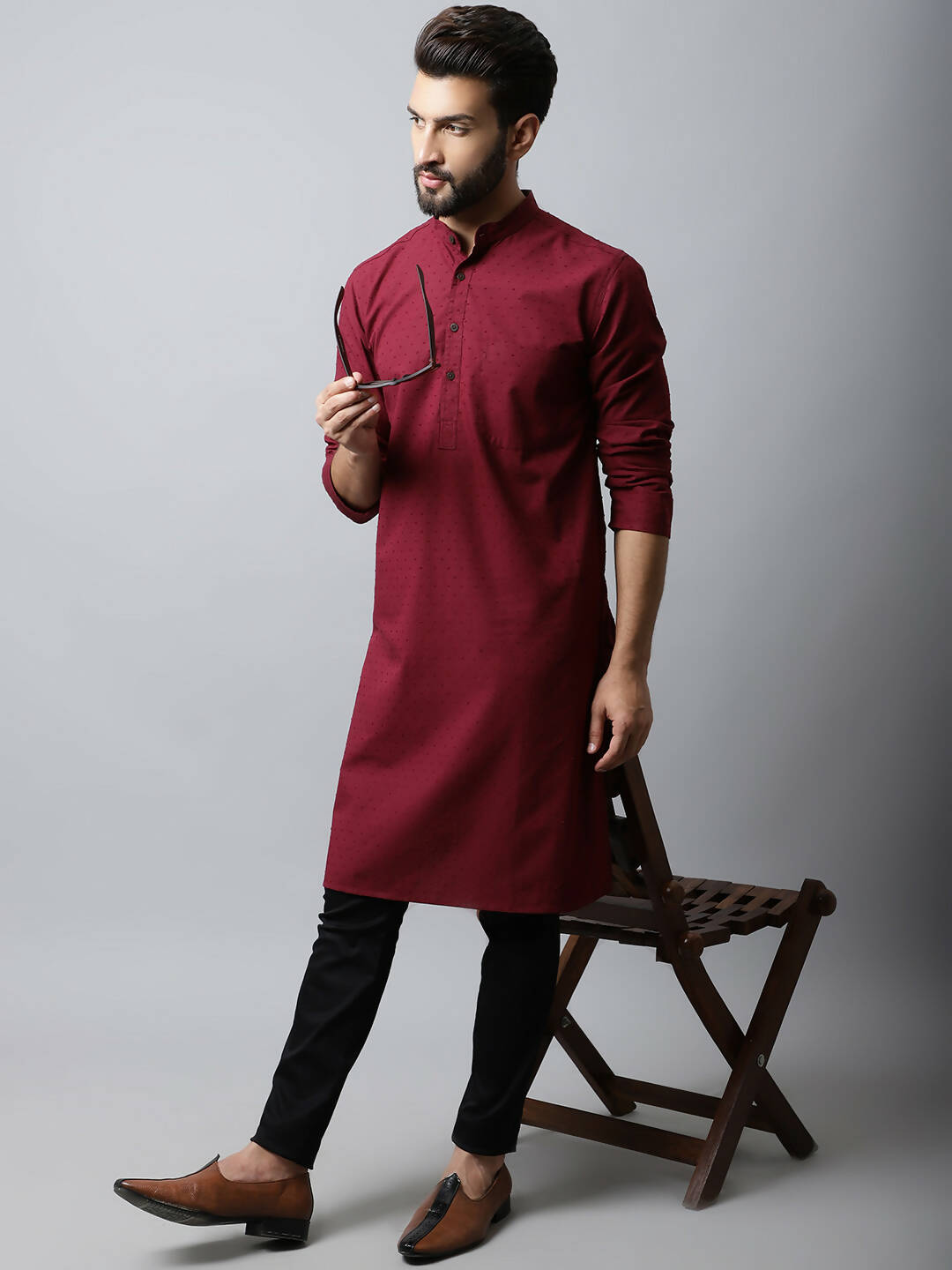 Even Apparels Maroon Color Linen Pure Cotton Men's Kurta With Side Placket (SLD1182) - Distacart