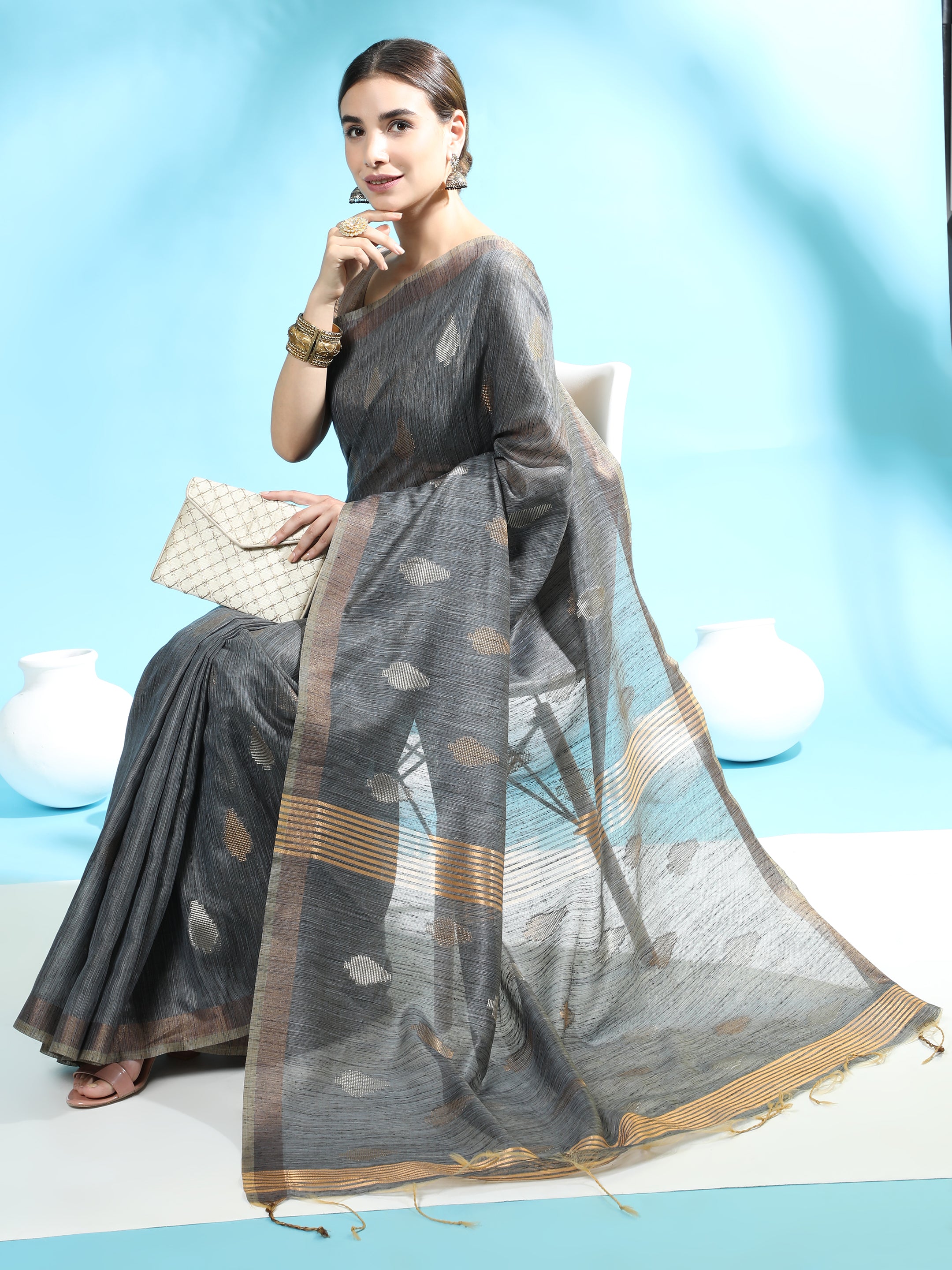 Vishnu Weaves Women's Dark Grey Handloom Silk Zari Woven Saree with Blouse - Distacart