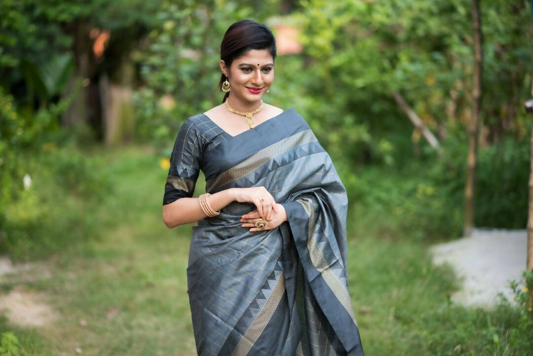Vishnu Weaves Women's Grey Raw Silk Checks Zari Woven Saree with Unstitched Blouse - Distacart
