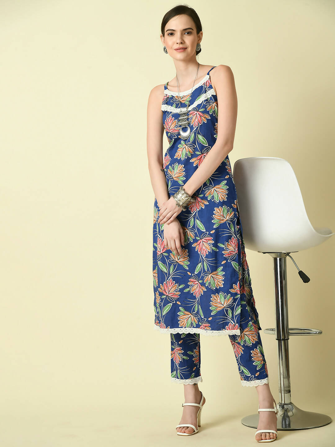 Myshka Women's Blue Printed Kurta With Trouser - Distacart