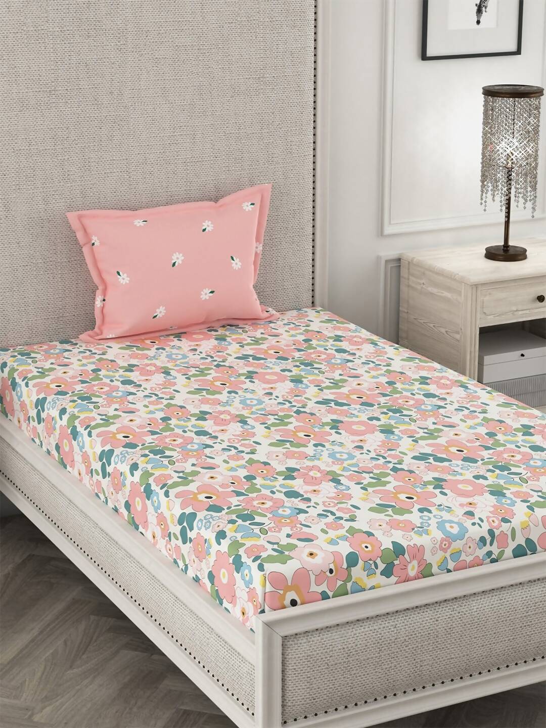 CHHAVI INDIA Pink & Blue Floral 210 TC Bedsheet with Pillow Covers - Distacart