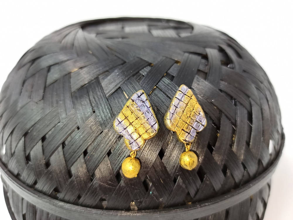 Terracotta Studs With Drops